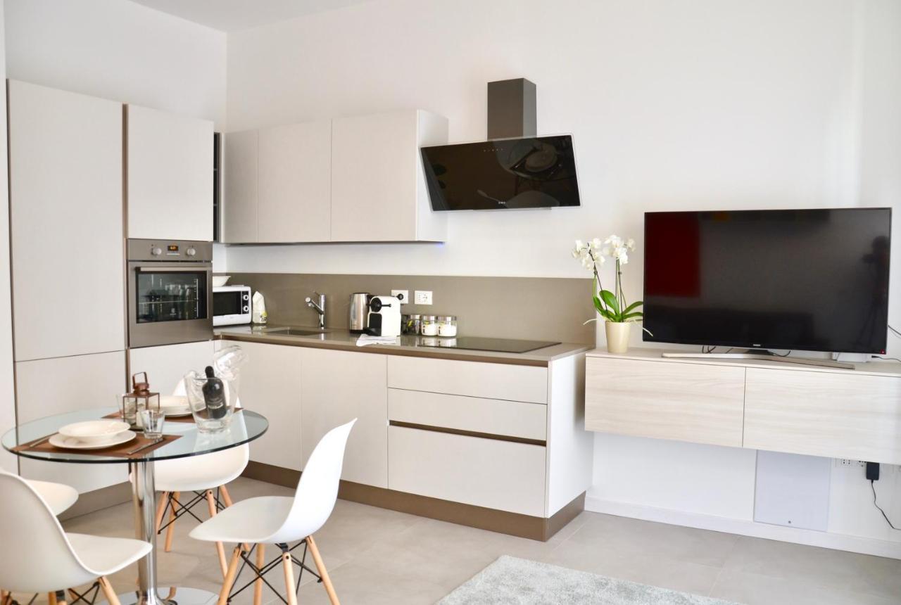 Flats4Rent Nikos Apartment Verona Exterior foto